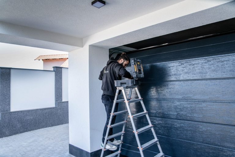 Instalare poarta sectionala